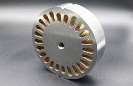 التجليخ السطحي باستخدام الحاسب الآلي (CNC)
